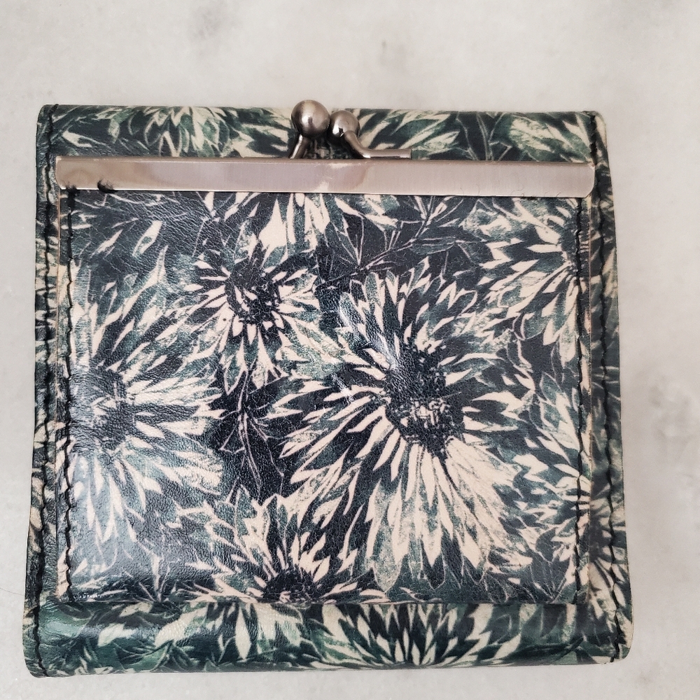 Patricia Nash Blue Floral Leather Wallet - Picture 7 of 16